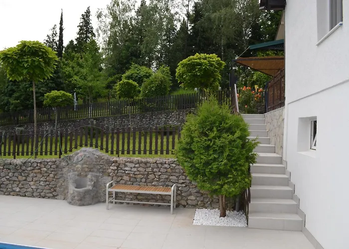 Villa Lipahill Ripanj